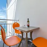 Apartment Apartments Na Obali Mora Ražanj