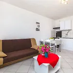 Apartments Na Obali Mora Apartment *